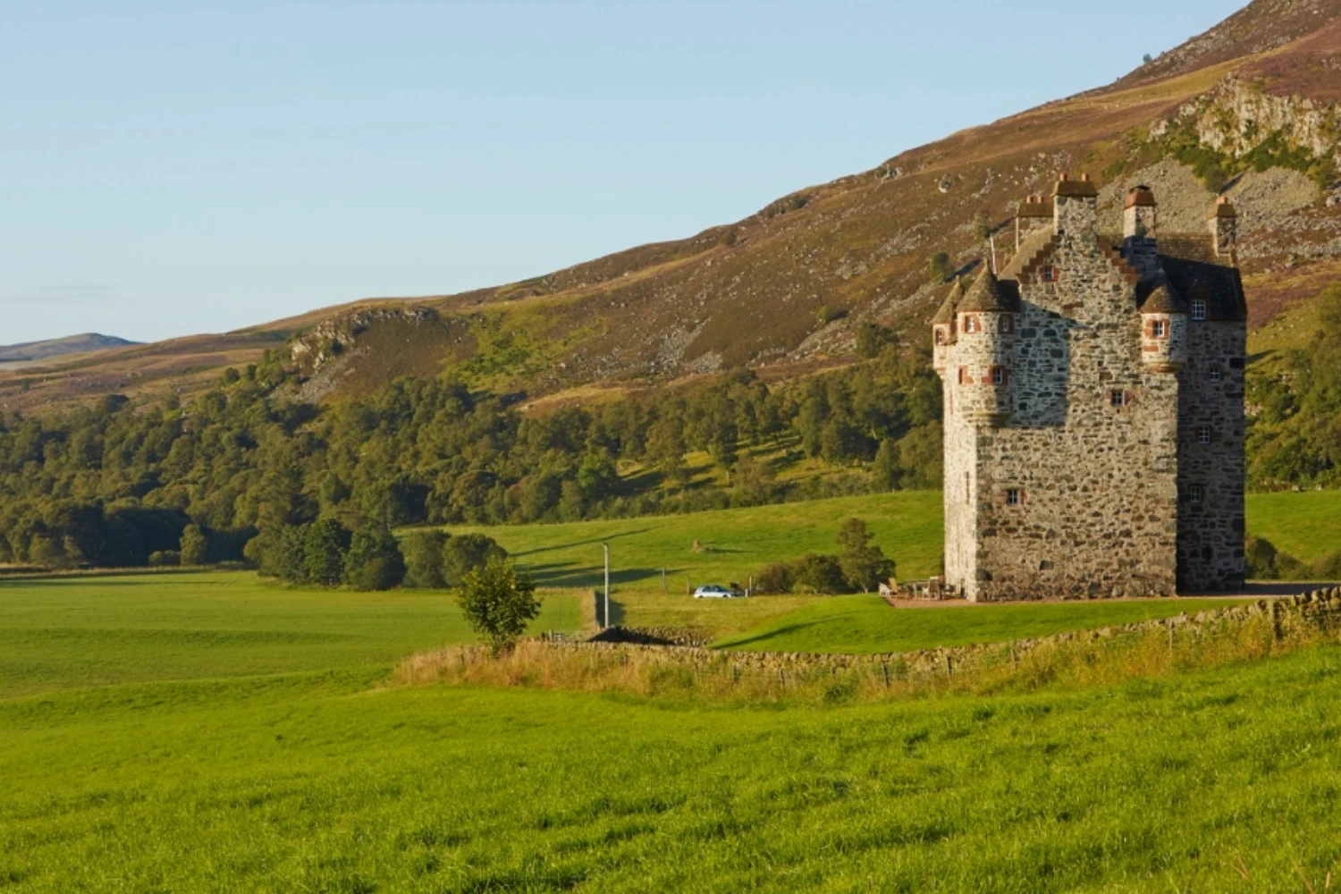 Forter Castle - Luxury Accommodation - Highlands - Services - Transport
